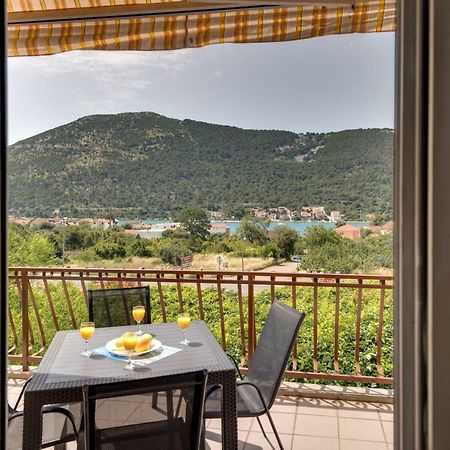 Cozy Apartment Stana In Grebastica Шибеник Экстерьер фото