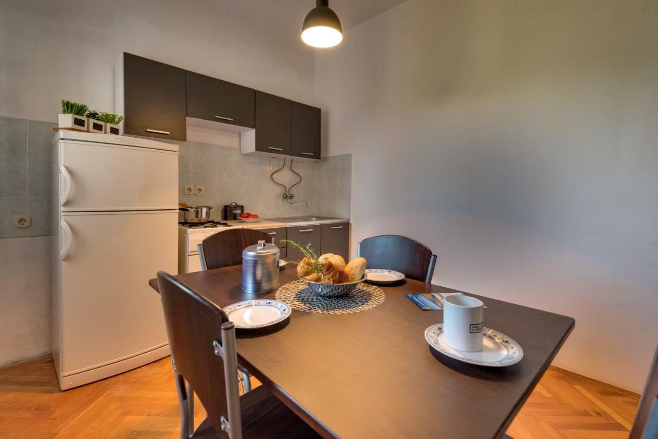 Cozy Apartment Stana In Grebastica Шибеник Экстерьер фото