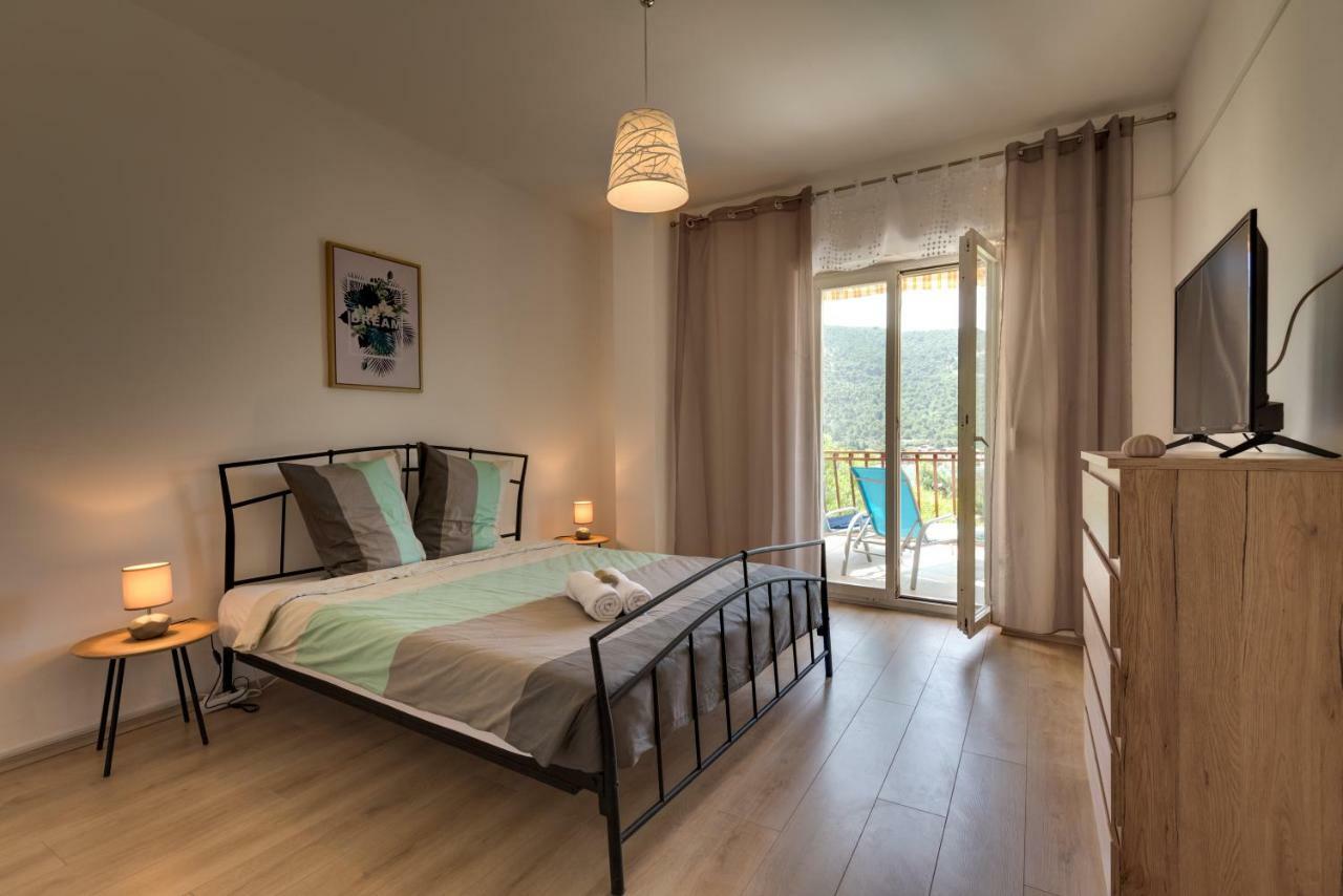 Cozy Apartment Stana In Grebastica Шибеник Экстерьер фото